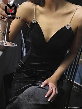 Френското черна рокля LUXE & ENVY с V-образно деколте, Диамантен Ново Банкет Лесно, Луксозно, от висококачествено кадифе, Женски лято 2023