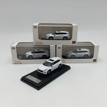 Модел на колата от сплав на Toyota Highlander 4-то поколение 1:64, Формовани под натиска на Играчки, Сувенири, са подбрани
