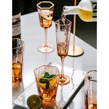 Кристална чаша в златна рамка с шестиугольным чук в скандинавскую ивица, Чаши за шампанско, посуда и прибори за партита с уиски