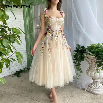 Шампанско рокля за бала на цветята пасторални скъпа тюл апликация на линия партида чай дълга вечерна рокля роба де Mariée