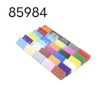 85984 Строителни блокове от по-малки частици Технологията за сдвояване на детайли MOC 1x2x2 с наклон плочки